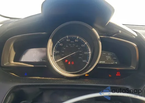 2019 Toyota Yaris L from USA, damaged, VIN 3MYDLBYV2KY515919